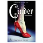 Cinder. Cartea I din Croncile lunare - Marissa Meyer