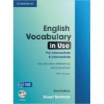 English Vocabulary in Use: Pre-intermediate and Intermediate with Answers and CD-ROM - Stuart Redman