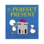 The Perfect Present - Fiona Roberton