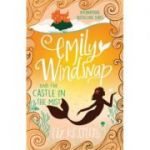 Emily Windsnap and the Castle in the Mist - Liz Kessler