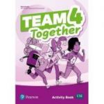 Team Together 4 Activity Book - Tessa Lochowski