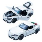 Masinuta din metal, cu baterii