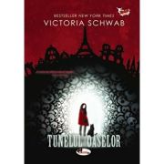 Tunelul oaselor - Victoria Schwab