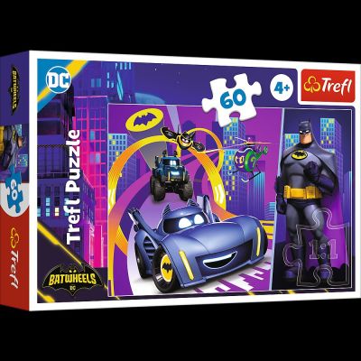 PUZZLE TREFL 60 BATMAN SI VEHICULELE LUI