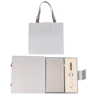 Set cadou stilou alb/auriu + agenda mate A6 Cresco Classic Premium 8300222 CL-06, cutie argintie magnet